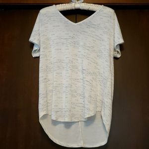 White and blue medium short sleeve flowing sweater